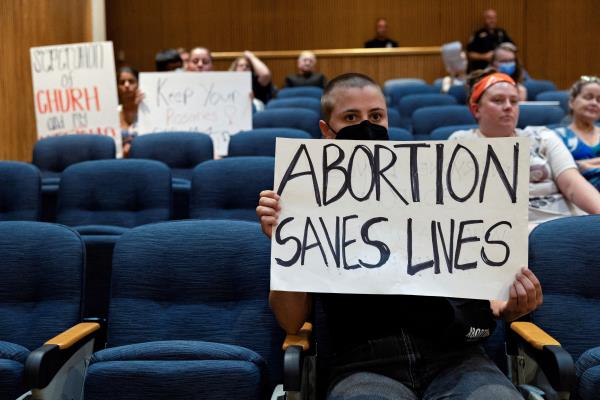 Denton’s city council meets to vote on abortion trigger law enforcement a low priority